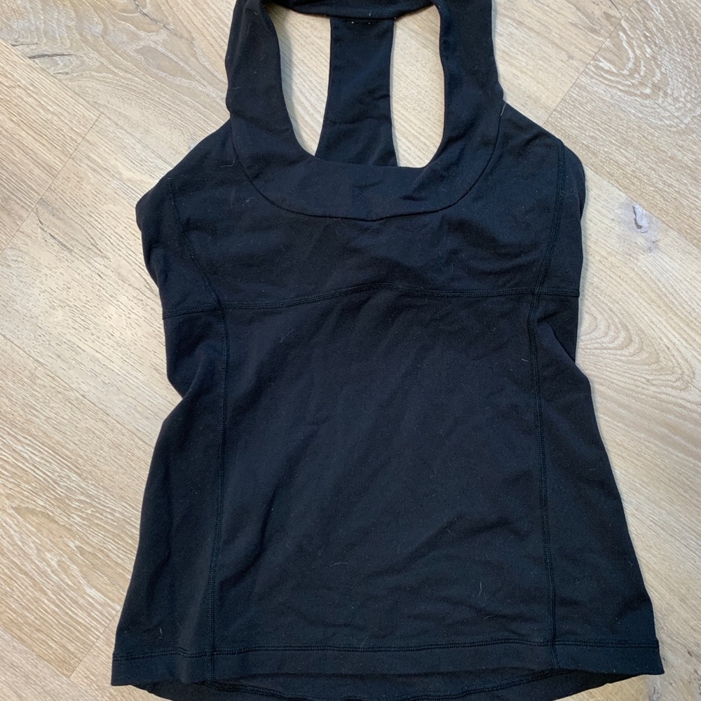 Lululemon Black tank with built in bra